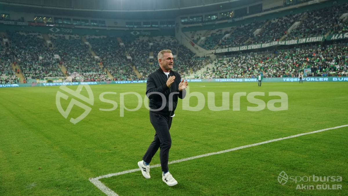 BURSASPOR - MENEMEN FK MAÇ FOTOĞRAFLARI
