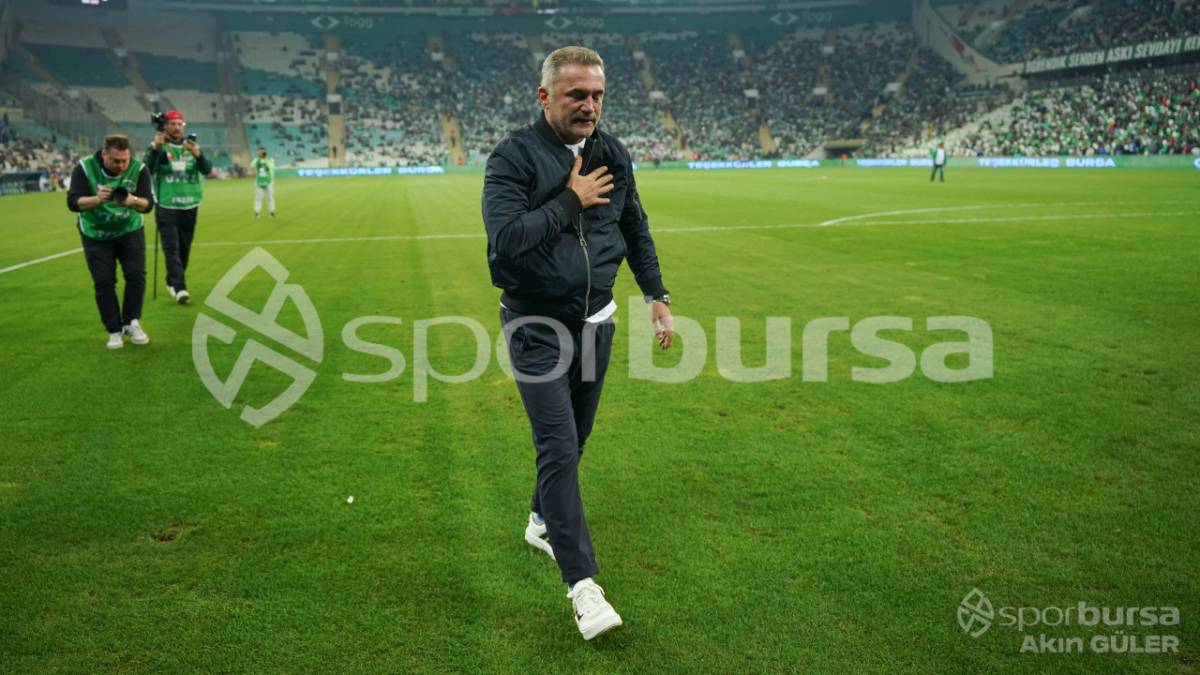 BURSASPOR - MENEMEN FK MAÇ FOTOĞRAFLARI