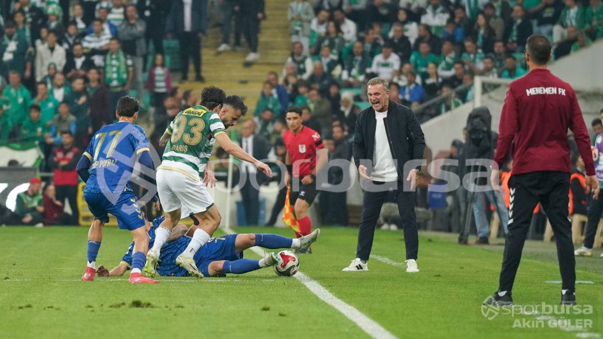 BURSASPOR - MENEMEN FK MAÇ FOTOĞRAFLARI