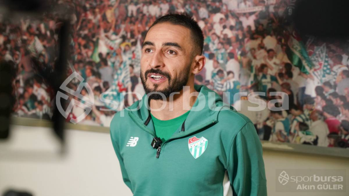 BURSASPOR - MENEMEN FK MAÇ FOTOĞRAFLARI