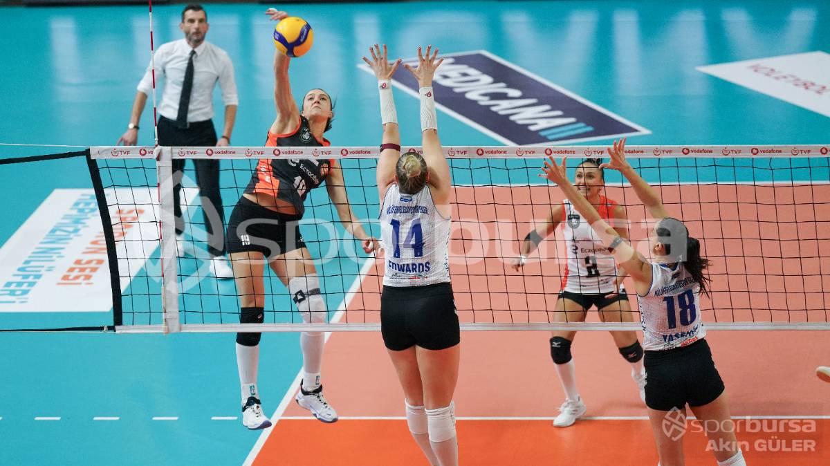 NİLÜFER BELEDİYESPOR EKER - ECZACIBAŞI MAÇI FOTOĞRAFLARI