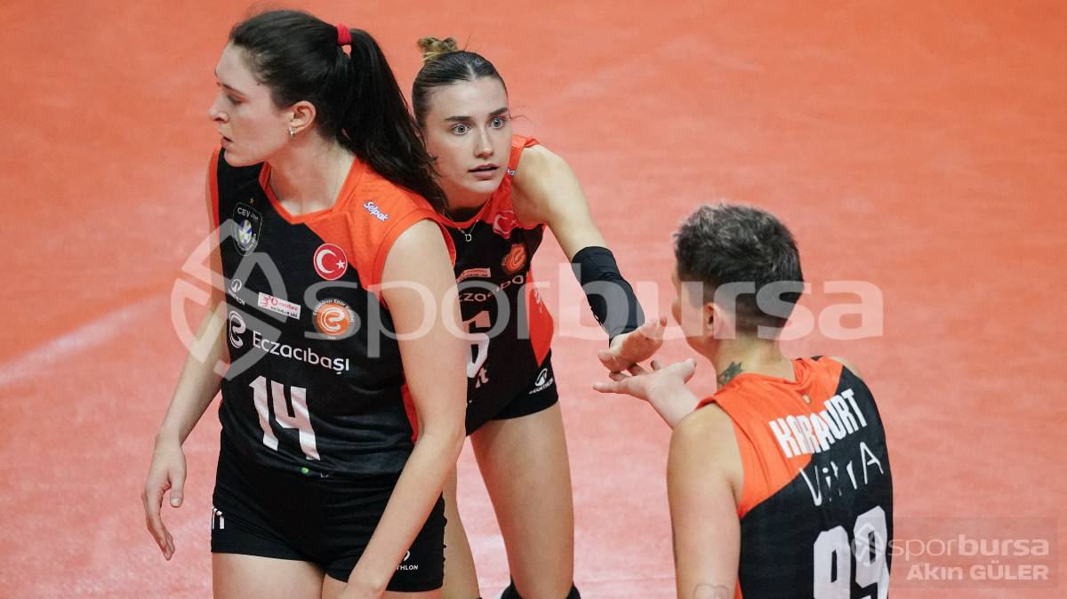 NİLÜFER BELEDİYESPOR EKER - ECZACIBAŞI MAÇI FOTOĞRAFLARI