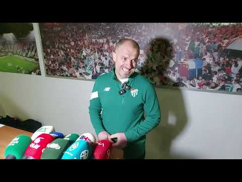 Bursaspor Teknik Direktörü Mustafa Er: Gün geçtikçe daha iyi olacağız