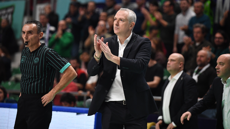 Tofaş Rajkovic'i gönderdi!