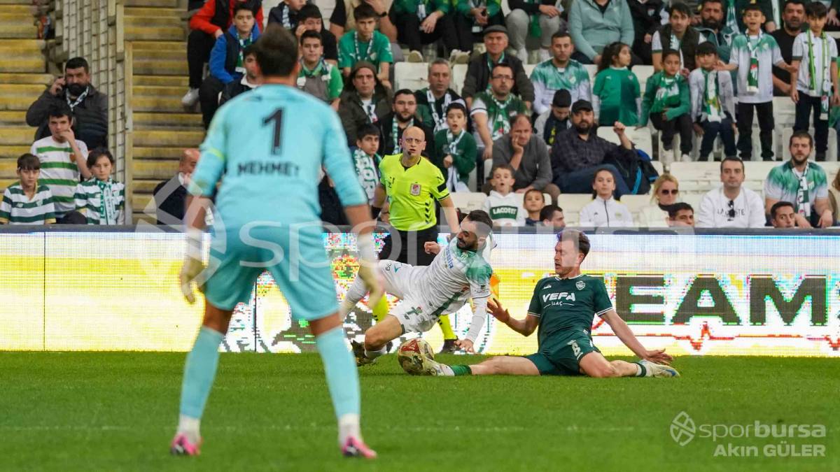 BURSASPOR - KIRKLARELİSPOR MAÇI FOTOĞRAFLARI