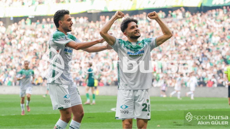 Bursaspor, yenilerle farka koştu: 4-0
