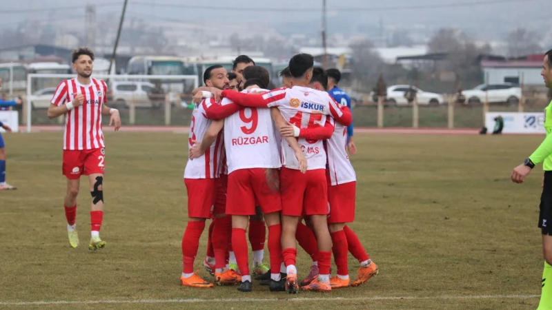 Bursaspor liderliği averajla kaptırdı!