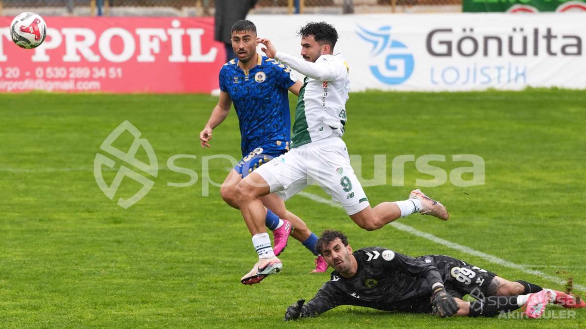 MENEMEN FK - BURSASPOR MAÇ FOTOĞRAFLARI