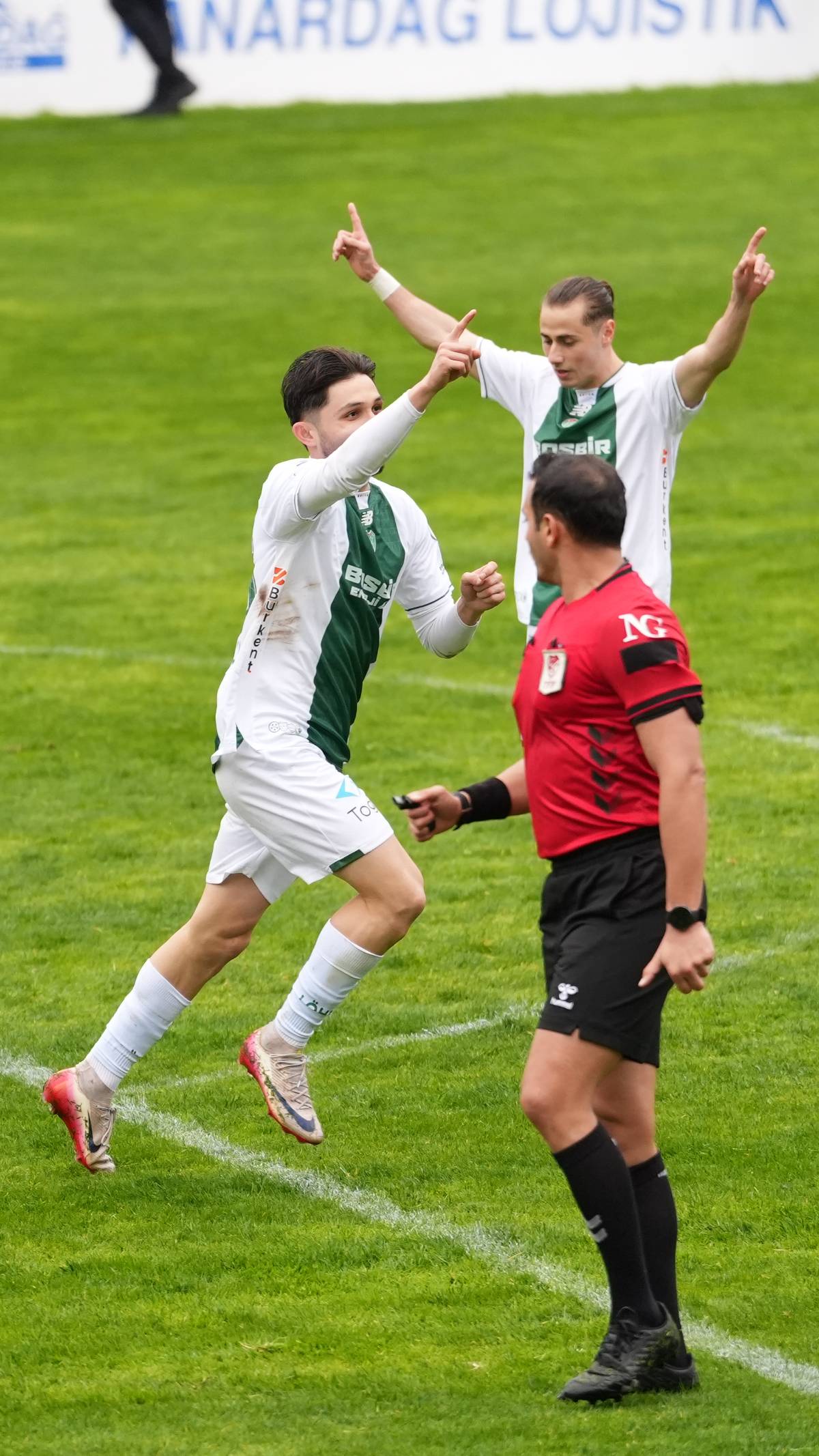 MENEMEN FK - BURSASPOR MAÇ FOTOĞRAFLARI