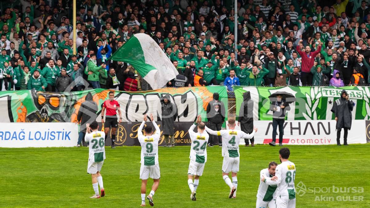 MENEMEN FK - BURSASPOR MAÇ FOTOĞRAFLARI