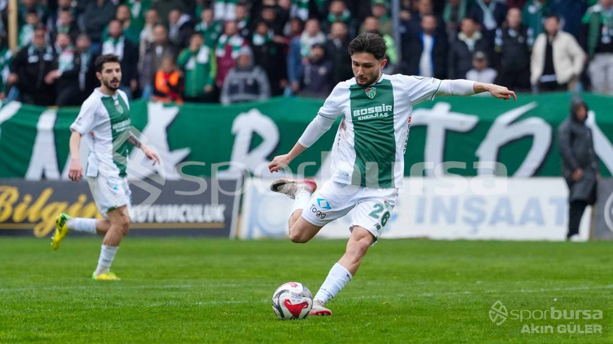 MENEMEN FK - BURSASPOR MAÇ FOTOĞRAFLARI