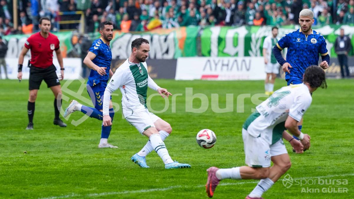 MENEMEN FK - BURSASPOR MAÇ FOTOĞRAFLARI