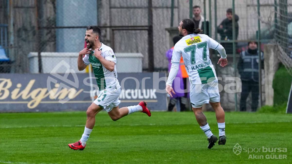 MENEMEN FK - BURSASPOR MAÇ FOTOĞRAFLARI