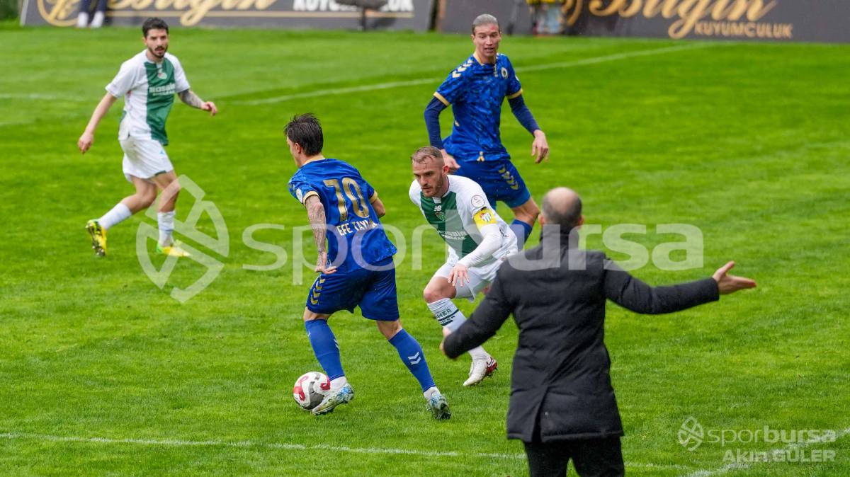 MENEMEN FK - BURSASPOR MAÇ FOTOĞRAFLARI