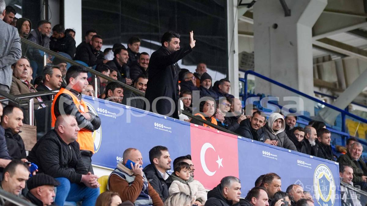 MENEMEN FK - BURSASPOR MAÇ FOTOĞRAFLARI