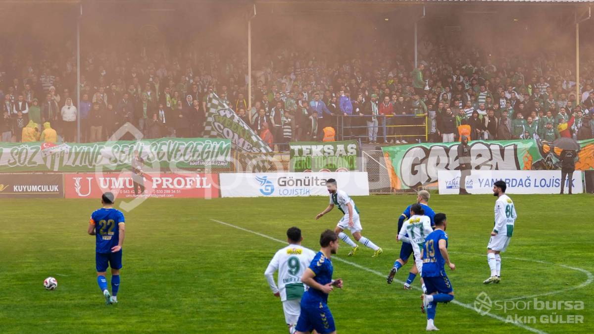 MENEMEN FK - BURSASPOR MAÇ FOTOĞRAFLARI