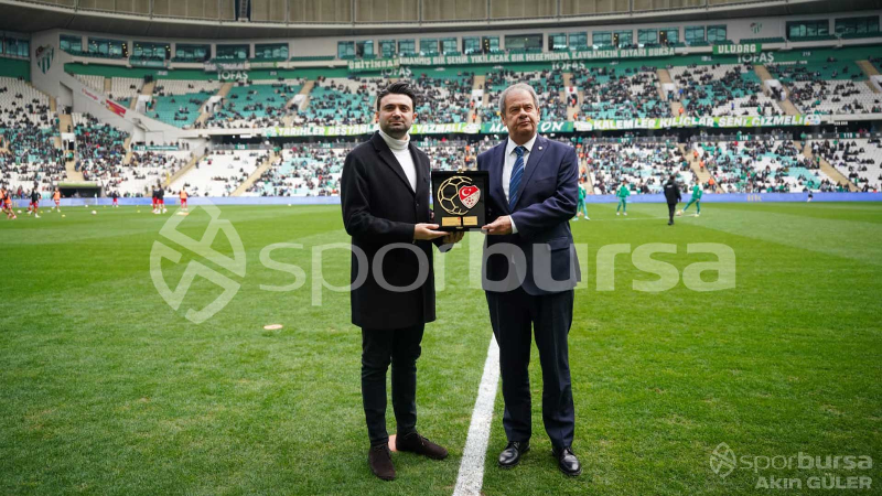 TFF’nin ödülünü Enes Çelik aldı