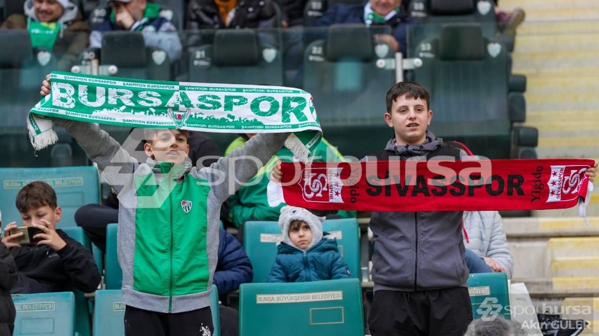 BURSASPOR - AKSARAY BELEDİYESPOR MAÇ FOTOĞRAFLARI