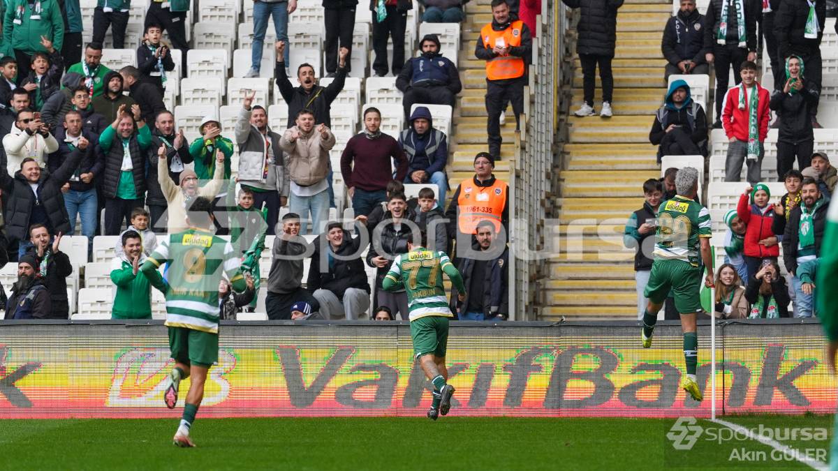 BURSASPOR - AKSARAY BELEDİYESPOR MAÇ FOTOĞRAFLARI