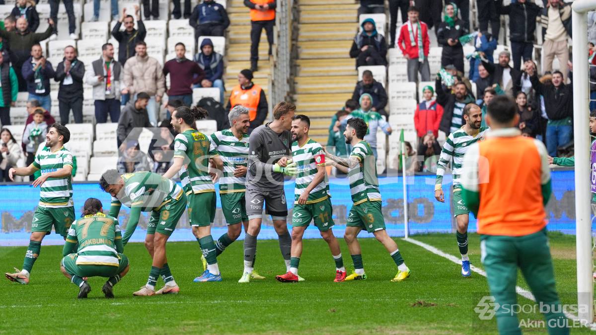 BURSASPOR - AKSARAY BELEDİYESPOR MAÇ FOTOĞRAFLARI