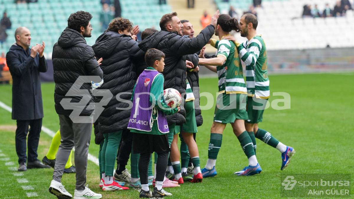 BURSASPOR - AKSARAY BELEDİYESPOR MAÇ FOTOĞRAFLARI