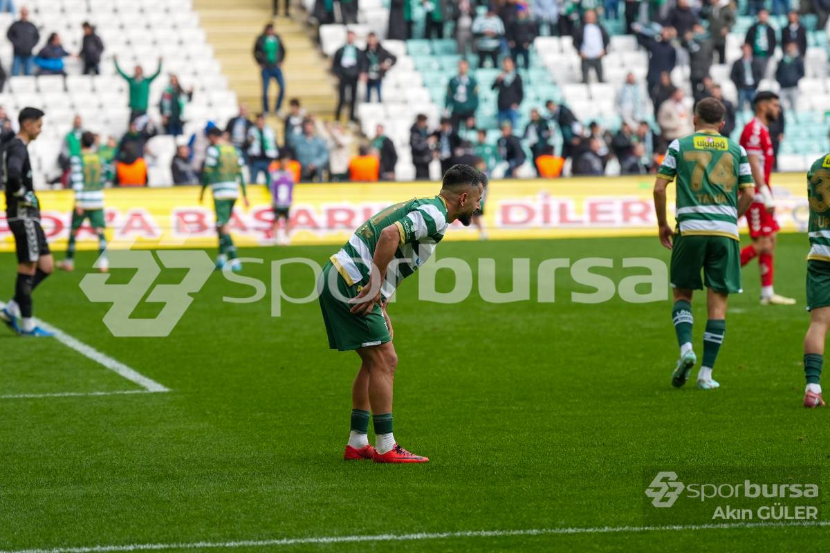 BURSASPOR - AKSARAY BELEDİYESPOR MAÇ FOTOĞRAFLARI