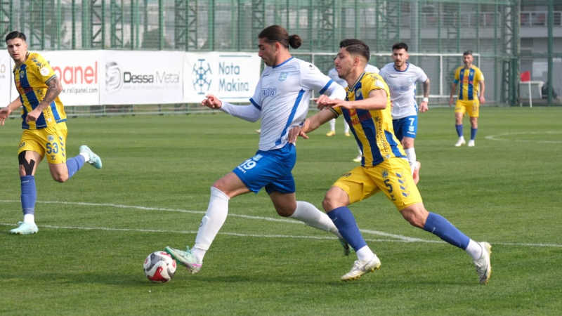 Bursa Yıldırım, üstünlüğünü koruyamadı!