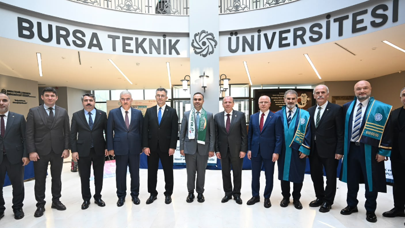 Matlı’dan Sanayi Bakanı Kacır’a Bursaspor atkısı