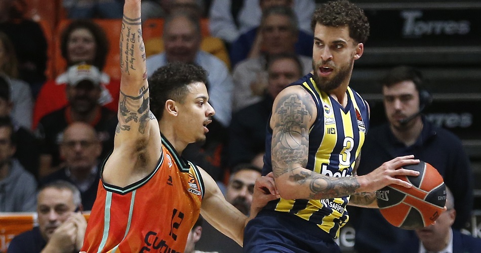 Valencia 82-80 Fenerbahçe Beko