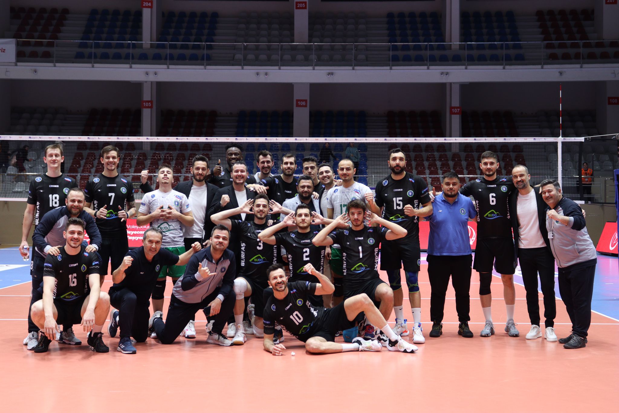 Bursa BB. İzmir’de kazandı