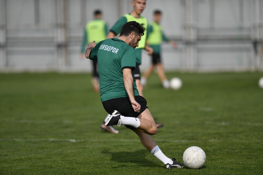 Bursaspor'da Özer Hurmacı şoku!
