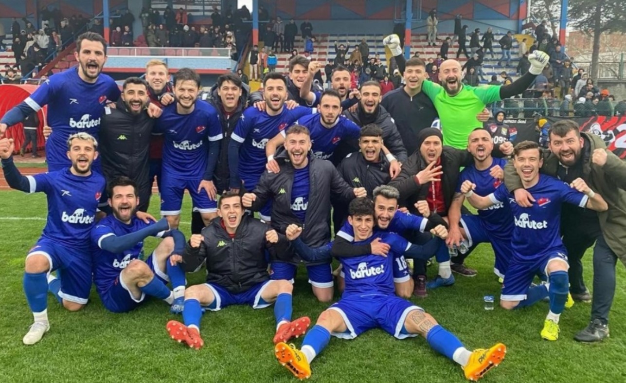 Mustafakemalpaşaspor Belediye hükmen galip