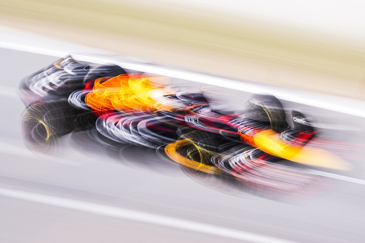 Red Bull'un hızı kafaları karıştırıyor