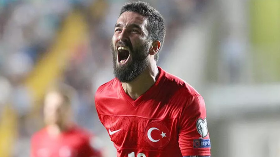 Arda Turan Bursa'da ödüllendirilecek