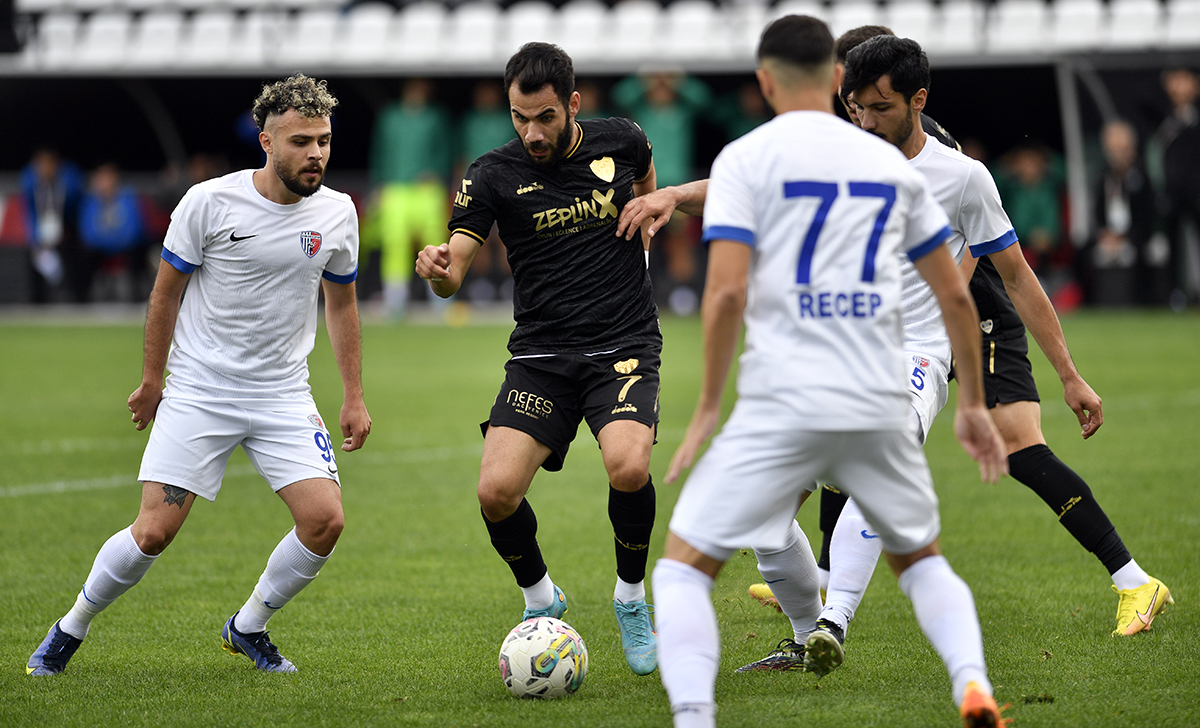 Bursaspor'da 6 oyuncu sınırda!