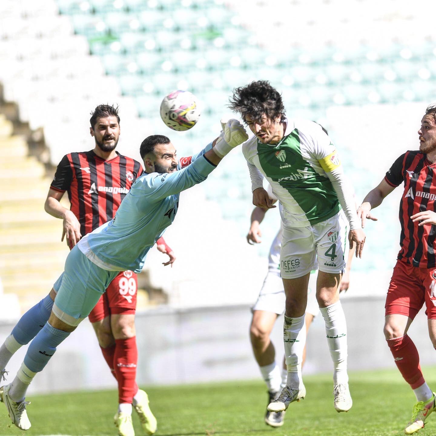 200. gol Furkan Emre Ünver'den