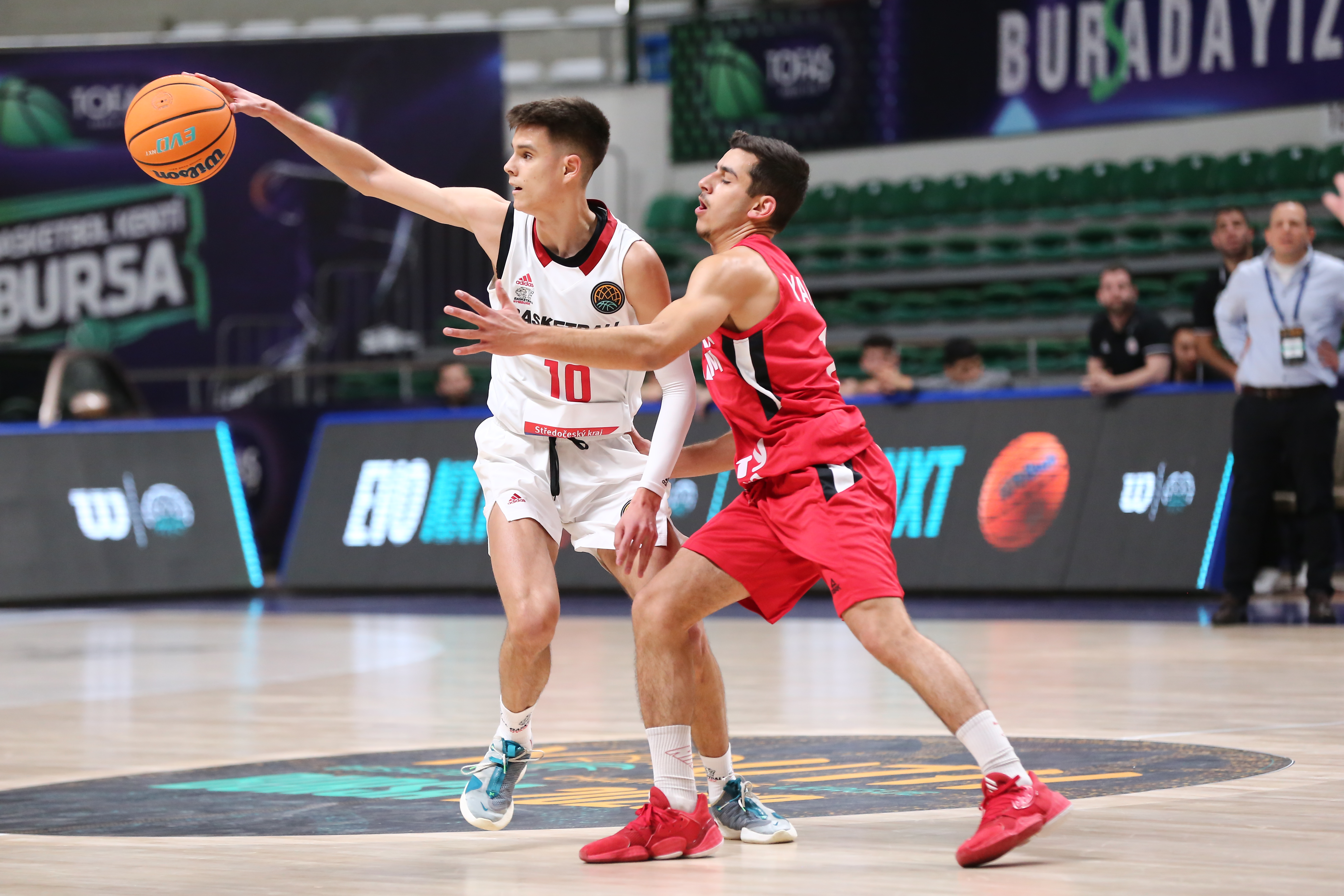 ERA Nymburk 86-94 Hapoel Jerusalem