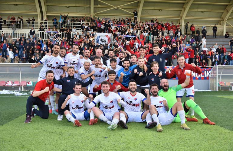 Mustafakemalpaşaspor Belediye 2-0 İznikspor