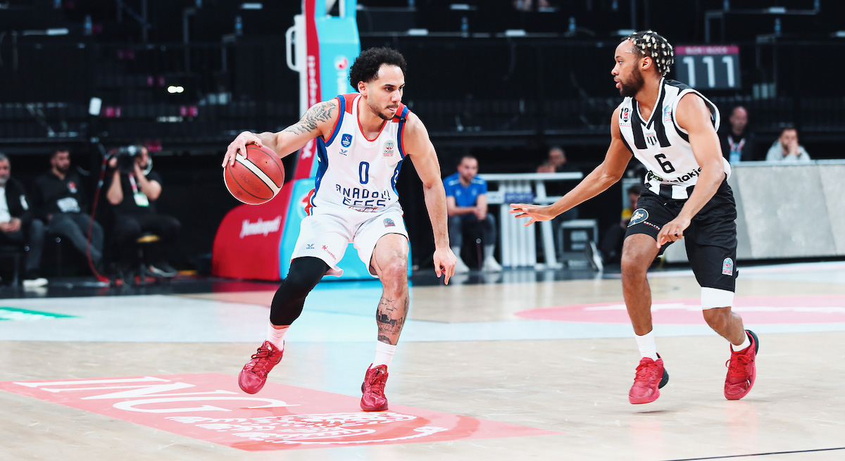 Anadolu Efes 104-88 Beşiktaş Emlakjet