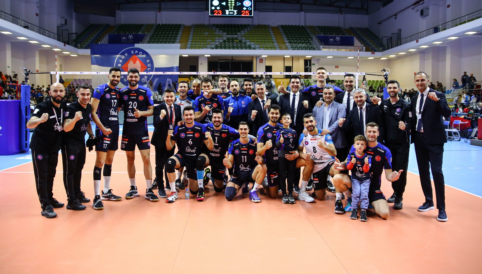 Bursa'da ilk finalist Halkbank