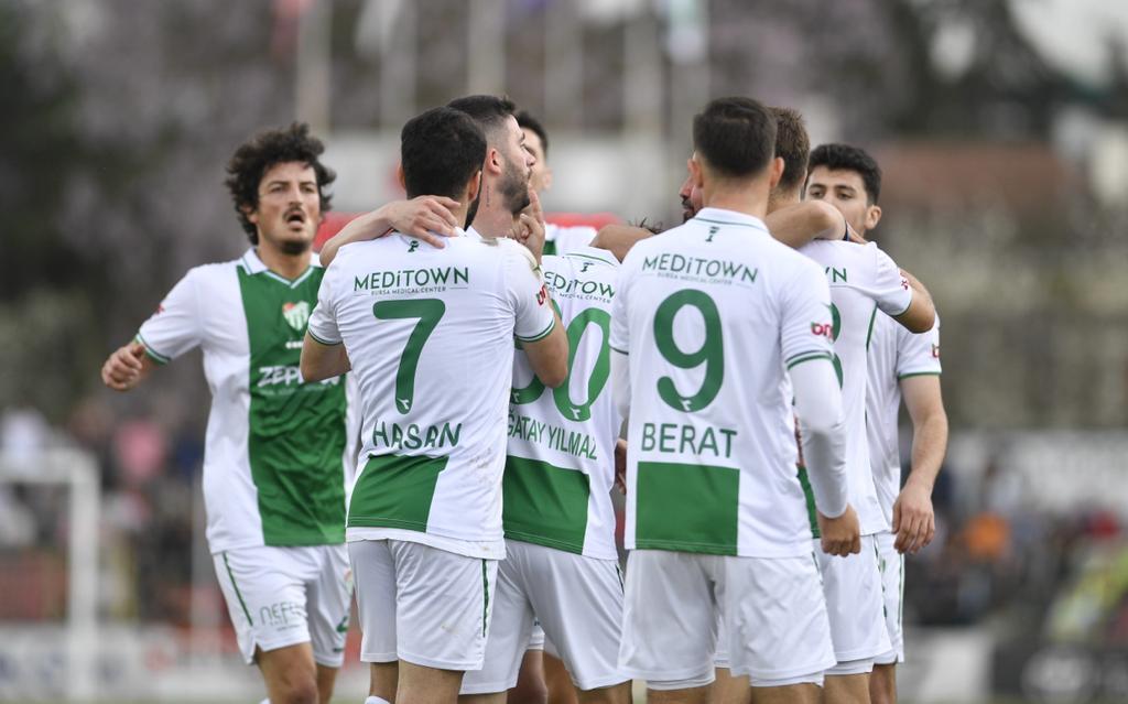Bursaspor bugün kampa girecek