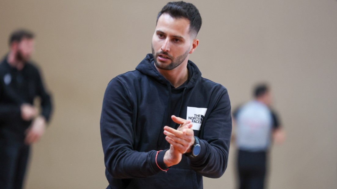 Uludağ Basket, Anthony Lappas'a emanet