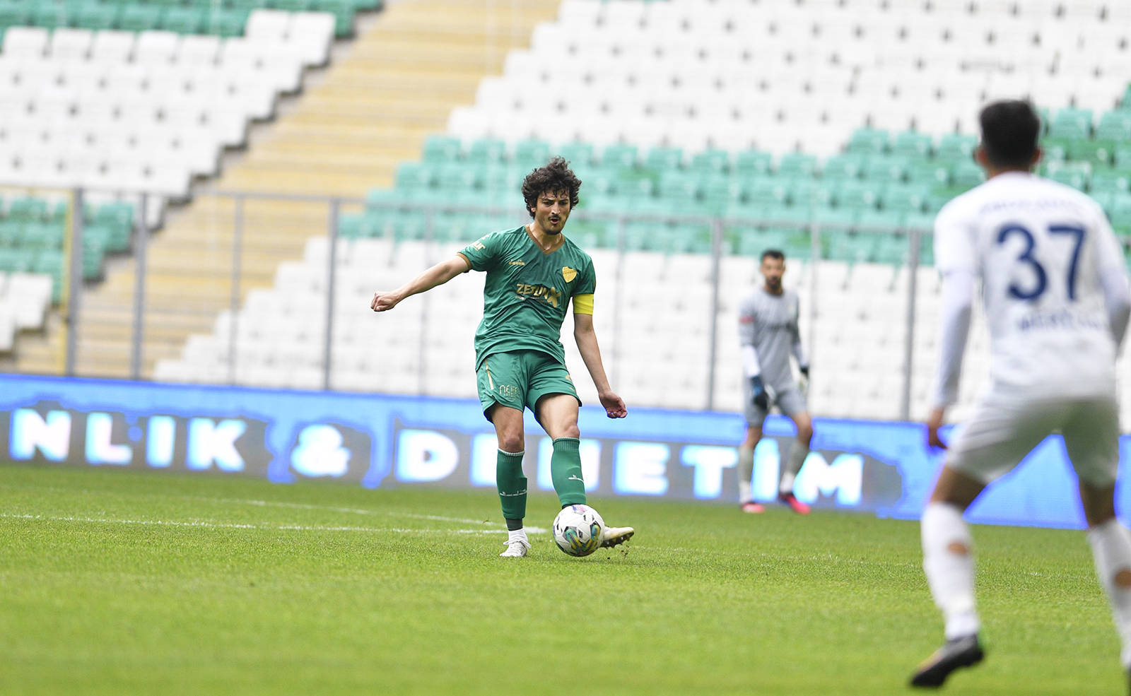 Furkan Emre'ye sakatlık şoku!
