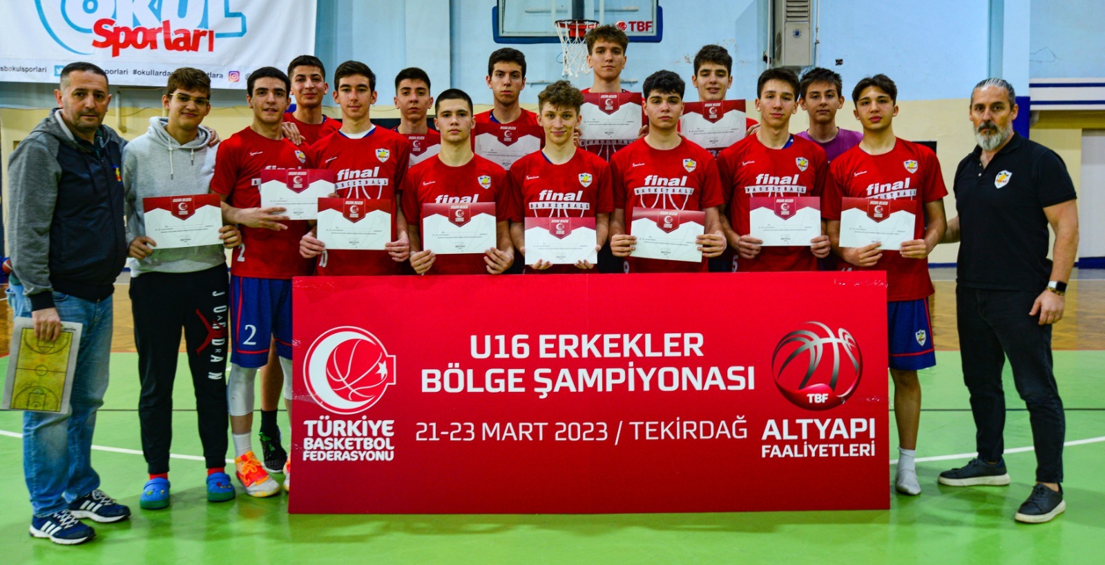 Frutti Extra Bursaspor ve Finalspor  Türkiye Şampiyonası için parkeye çıkıyor