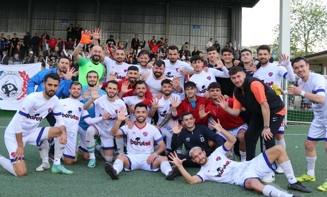 Mustafakemalpaşa Belediye 5'ledi!