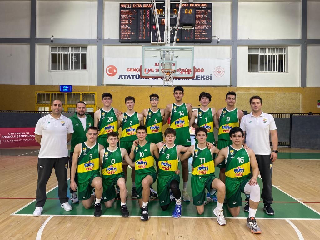 Frutti Extra Bursaspor zorlanmadan finallerde