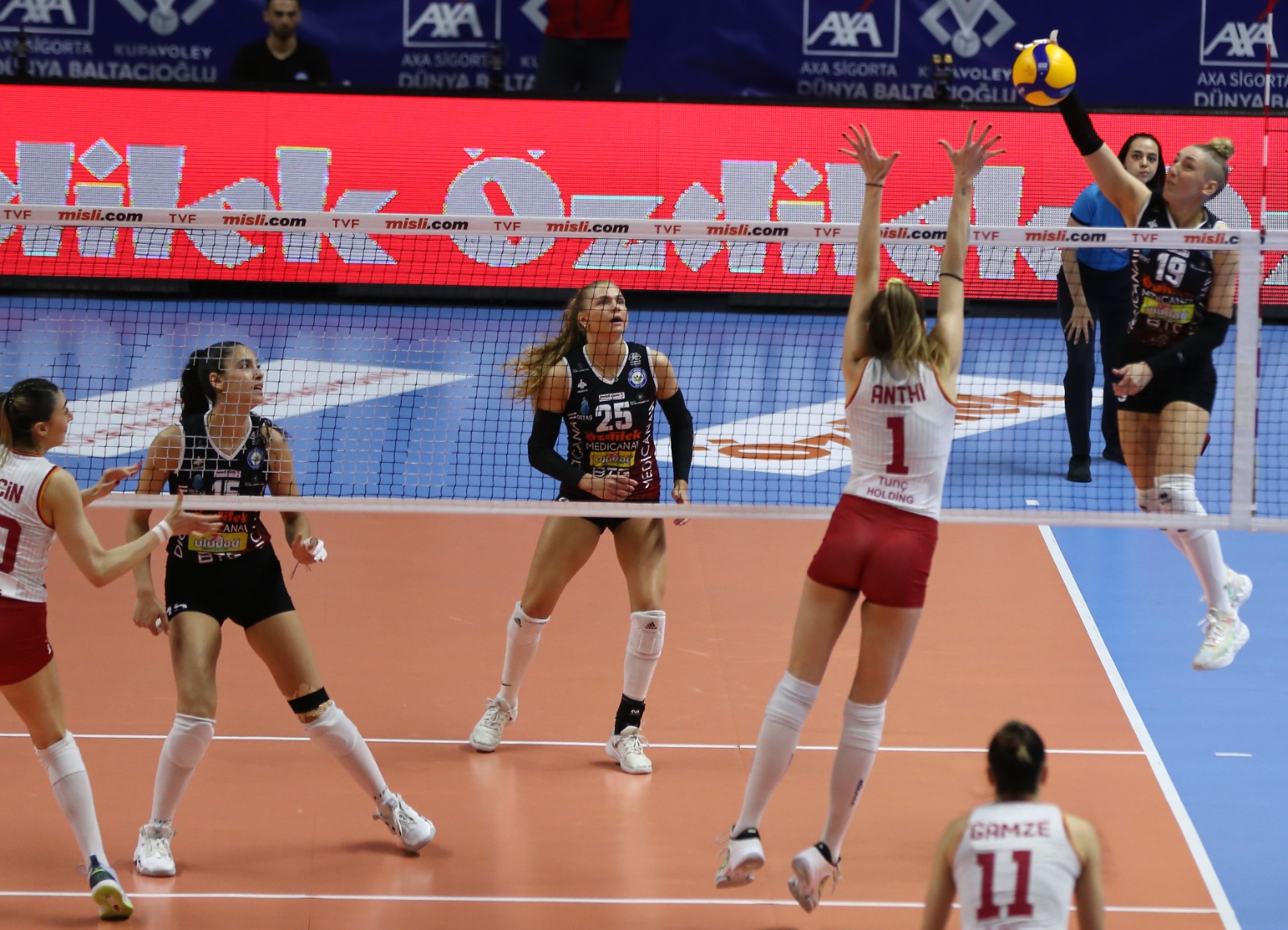Nilüfer CEV Challenge Kupası için