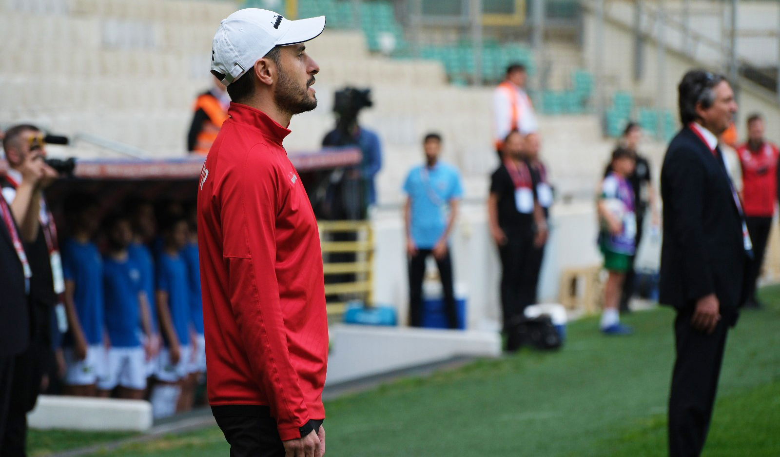 Özer Hurmacı: Pes etmek yok!
