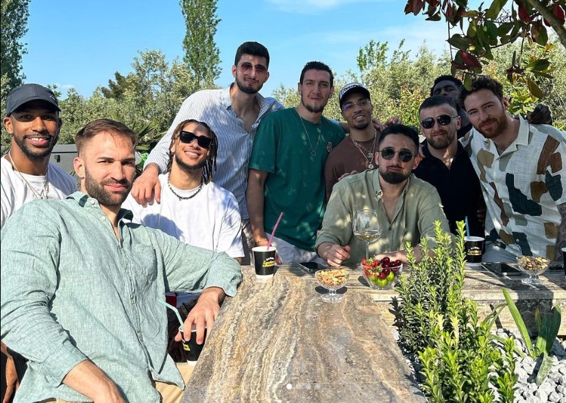 Sezer Sezgin'in konuğu oldular