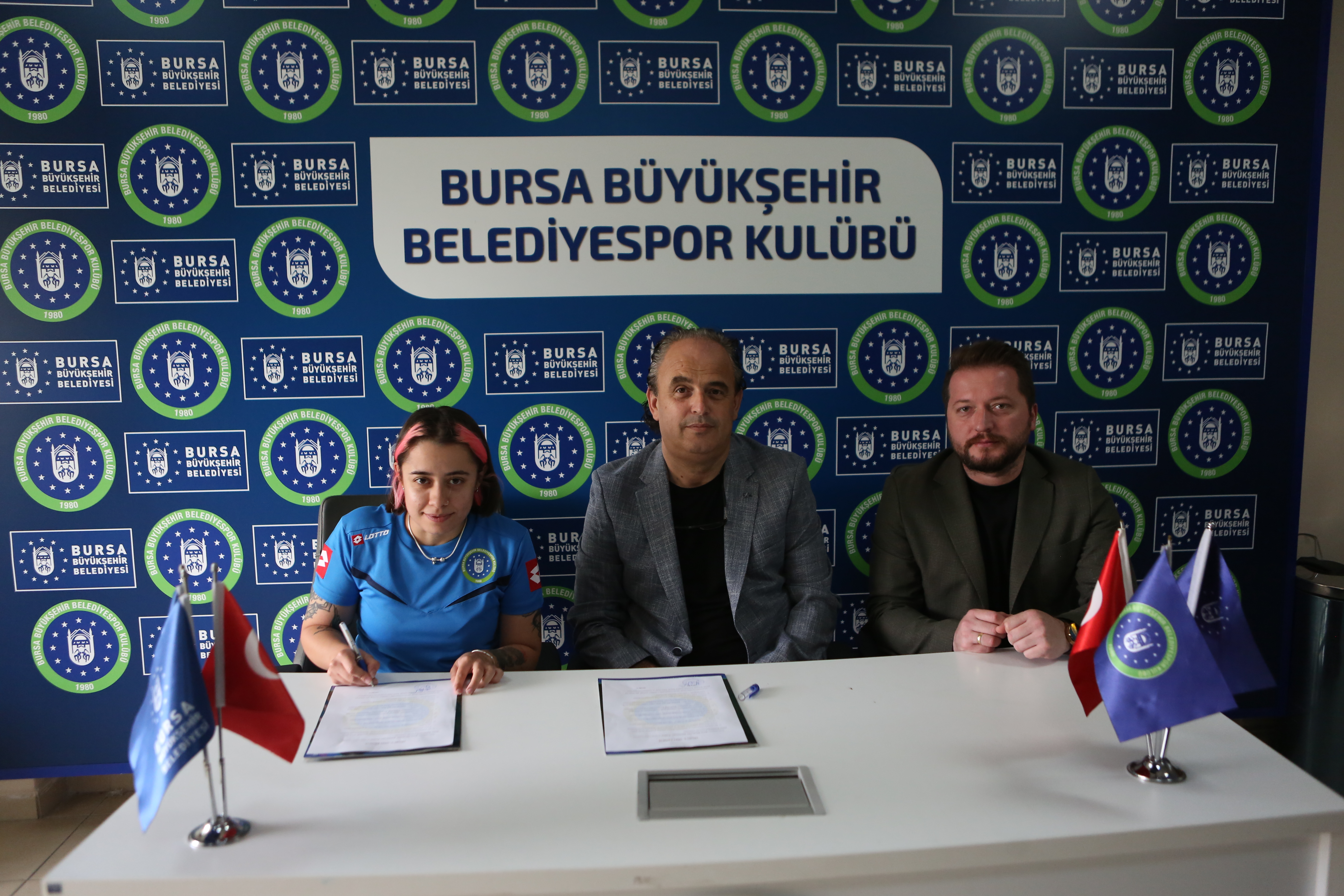 Simay Kulakçeken yeniden Bursa BŞB'de
